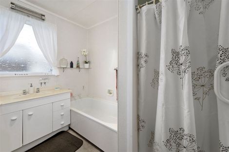 Photo of property in 14 Northfield Place, Tokoroa, 3420