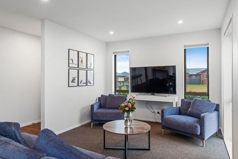 Photo of property in 33 Cressy Place, Darfield, 7510