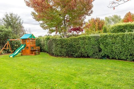 Photo of property in 87 Timaru Road, Waimate, 7924