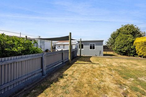 Photo of property in 14 Buchanan Place, Hawera, 4610