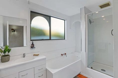 Photo of property in 15 Hawkswood Place, Avonhead, Christchurch, 8042