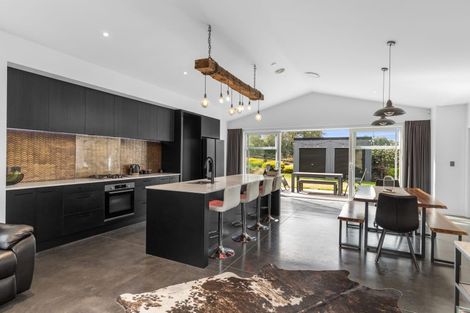 Photo of property in 13 Tari Road, Pukeatua, 3880