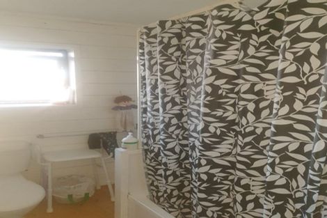 Photo of property in 313a Pakuranga Road, Pakuranga Heights, Auckland, 2010