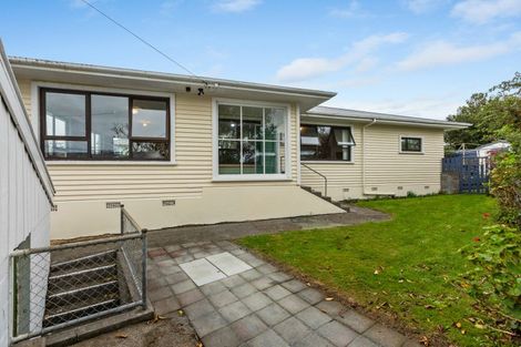 Photo of property in 17 Watene Crescent, Waitara, 4320