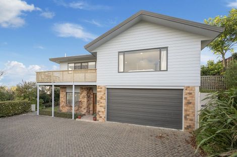 Photo of property in 2/41 Sunset Street, Hilltop, Taupo, 3330