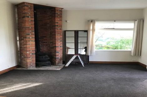 Photo of property in 11 Highbury Crescent, Highbury, Wellington, 6012