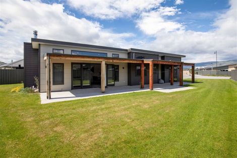 Photo of property in 11 Electric Place, Cromwell, 9310