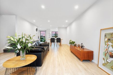 Photo of property in 4 Te Uru Lane, Takapuna, Auckland, 0622