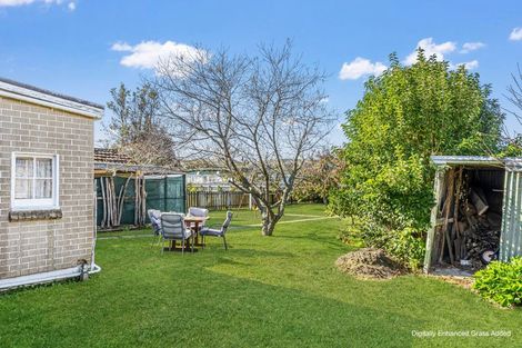 Photo of property in 35 De Lautour Road, Inner Kaiti, Gisborne, 4010