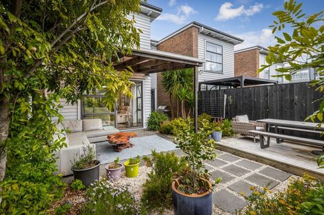 Photo of property in 30 Rangihina Road, Hobsonville, Auckland, 0616