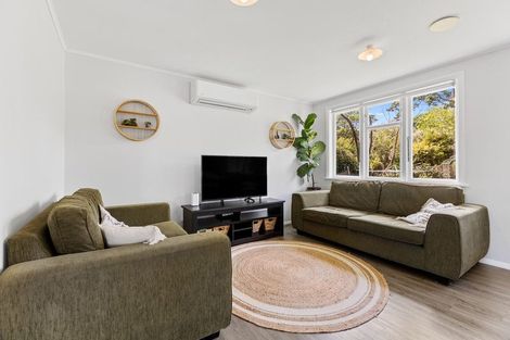 Photo of property in 94 Cook Street, Marfell, New Plymouth, 4310