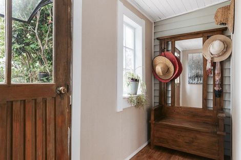 Photo of property in 19 Hydro Road, Edgecumbe, 3120