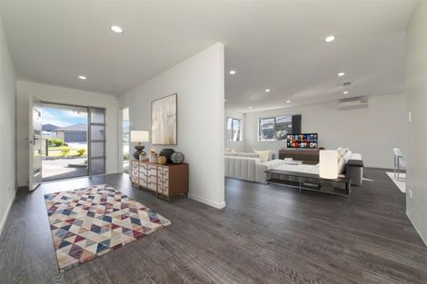 Photo of property in 21 Pohutukawa Parade, Riverhead, 0820