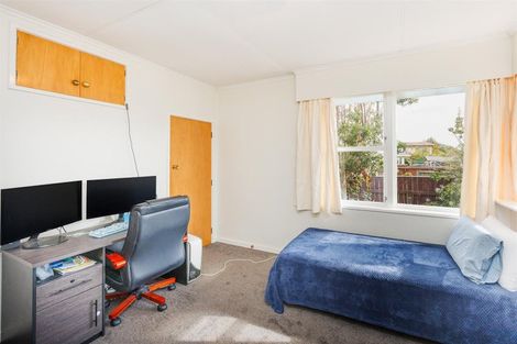 Photo of property in 197 Bridge Street, Bulls, 4818