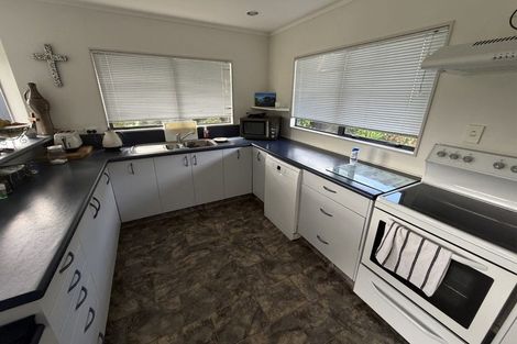 Photo of property in 25 Raleigh Avenue, Fairview Downs, Hamilton, 3214
