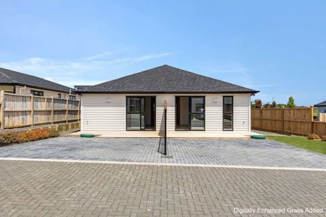 Photo of property in 4 Rorotu Avenue, Karaka, 2113