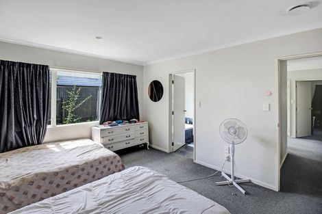 Photo of property in 5 Astrid Court, Awapuni, Palmerston North, 4412