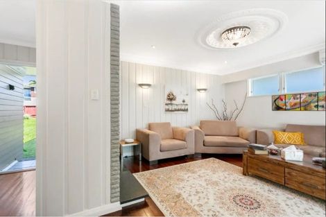 Photo of property in 59 Golf Road, New Lynn, Auckland, 0600