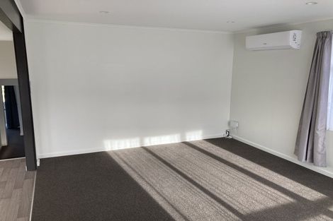 Photo of property in 8 Yemen Place, Ascot Park, Porirua, 5024