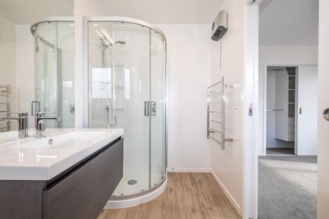 Photo of property in 6 Kapuka Lane, Wanaka, 9305