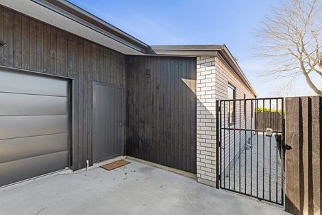 Photo of property in 24a Vagues Road, Northcote, Christchurch, 8052