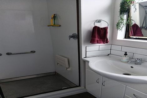 Photo of property in 16 Hunter Street, Westport, 7825