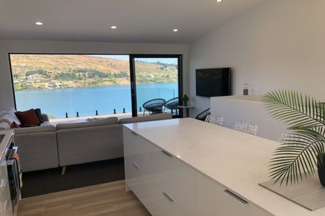 Photo of property in 17 Highlands Close, Queenstown, 9300