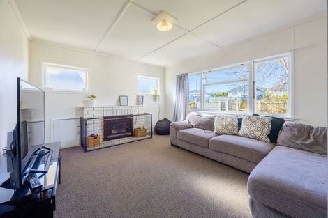 Photo of property in 68 Racecourse Road, Waipukurau, 4200