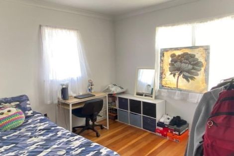 Photo of property in 34 Old Wairoa Road, Papakura, 2110