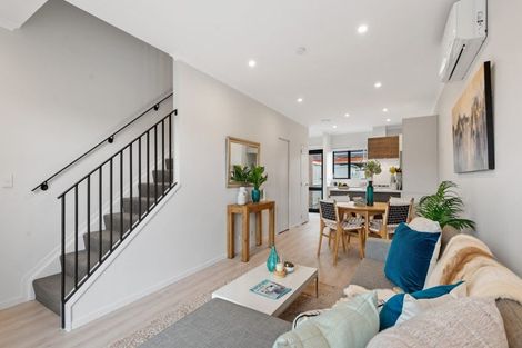 Photo of property in 42 Adlam Lane, Takanini, 2112