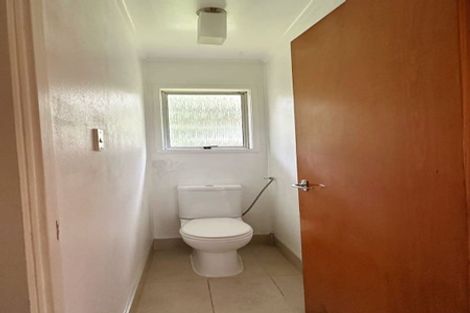 Photo of property in 1/25 Sapphire Place, Bayview, Auckland, 0629