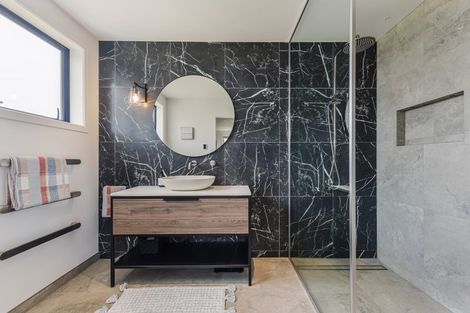 Photo of property in 5 Safre Place, Mapua, 7005