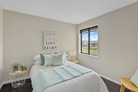 Photo of property in 22 Dunlop Crescent, Rolleston, 7614