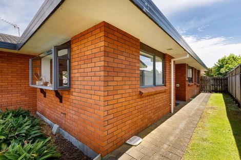 Photo of property in 68 Branch Road, Highlands Park, New Plymouth, 4312