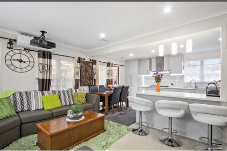 Photo of property in 78 Helena Street, Massey, Auckland, 0614