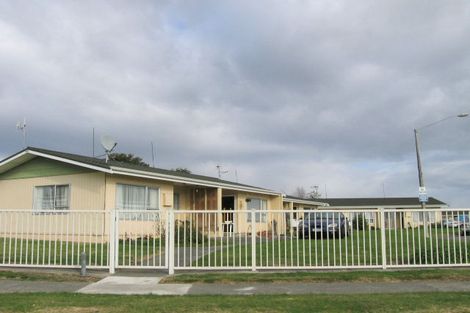 Photo of property in 55 Coventry Avenue, Tamatea, Napier, 4112