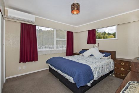 Photo of property in 16 Ranfurly Place, Te Kamo, Whangarei, 0112