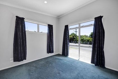 Photo of property in 2/2 Hori Street, Vogeltown, New Plymouth, 4310