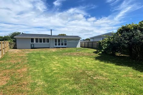 Photo of property in 1 Totara Street, Waiuku, 2123