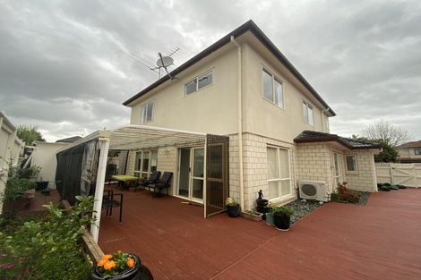 Photo of property in 40 Baverstock Road, Flat Bush, Auckland, 2016