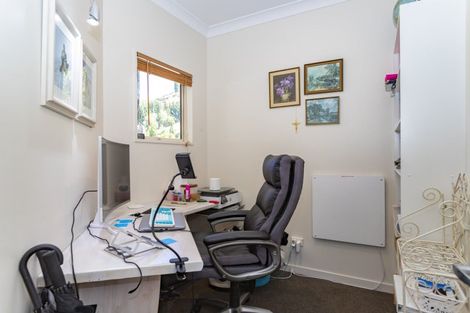 Photo of property in 4 Bradbourne Way, Lower Shotover, Queenstown, 9371