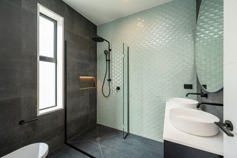 Photo of property in 21a Deans Drive, Wanaka, 9305