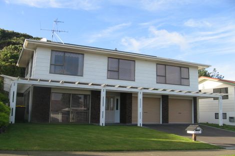 Photo of property in 39 Mercury Way, Whitby, Porirua, 5024