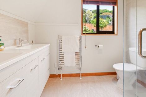 Photo of property in 20 Satara Crescent, Khandallah, Wellington, 6035