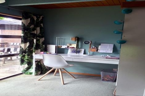 Photo of property in 136a Major Hornbrook Road, Mount Pleasant, Christchurch, 8081