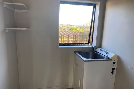 Photo of property in 21 Leafield Crescent, Henderson, Auckland, 0612