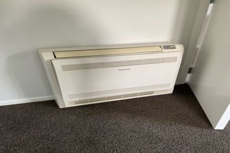 Photo of property in 6 Moehau Grove, Trentham, Upper Hutt, 5018