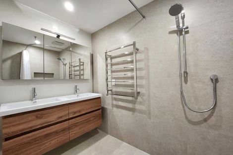 Photo of property in 148u8 Evans Bay Parade, Roseneath, Wellington, 6021