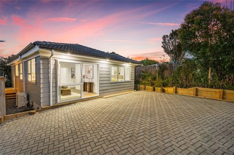Photo of property in 40b Tiroroa Avenue, Te Atatu South, Auckland, 0610