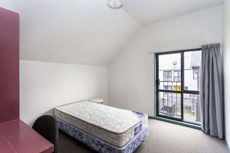 Photo of property in 4/74 Hansons Lane, Upper Riccarton, Christchurch, 8041